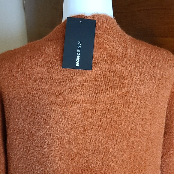 Rust Cardigan - Picture 9 of 9